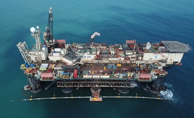 Tap, in arrivo la nave posatubi: al via la costruzione sottomarina del microtunnel