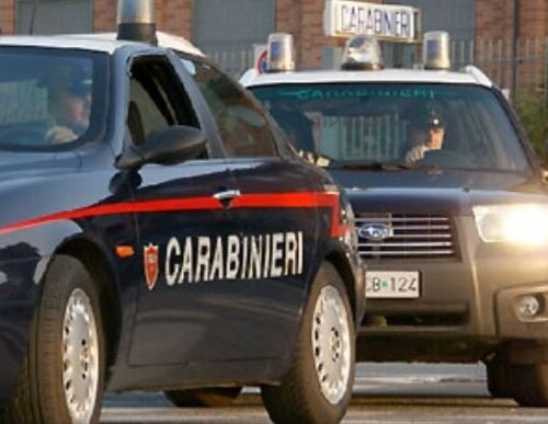 Taranto, spacciavano droga e avevano contatti con la Camorra: 8 arresti