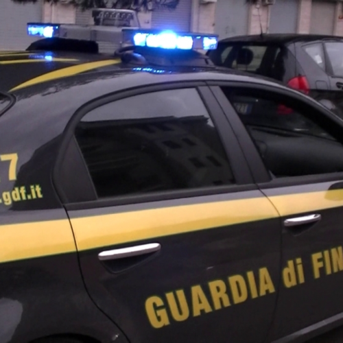 Taranto, inchiesta su tangenti in marina: sette nuovi arresti