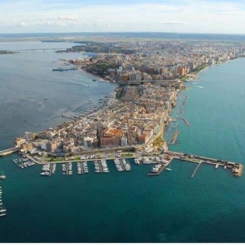 Taranto, la denuncia del sindacato Usb: ‘Aria irrespirabile nei quartieri Paolo VI e Tamburi’