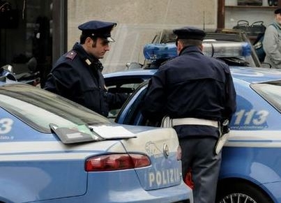 Taranto, narcotizza un anziano per rubargli la pensione: in manette 29enne romena
