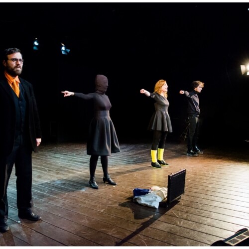 Teatri di Bari, weekend ricco di spettacoli:  all’Abeliano ‘Sei personaggi in cerca d’autore’ e ‘Altrove’