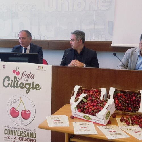 Torna in Puglia la ‘Festa delle ciliegie’: appuntamento dal 2 al 4 giugno a Conversano