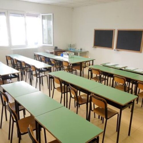 Torre Santa Susanna, presenza di gas radon in una scuola: il sindaco chiude le aule