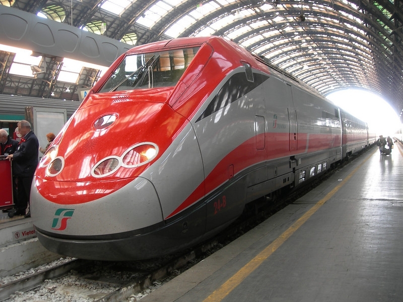 Trasporti, il Frecciarossa 1000 continuerà ad arrivare nella stazione di Taranto