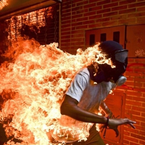 World Press Photo, il premio Pulitzer Ryan Kelly apre la mostra fotografica