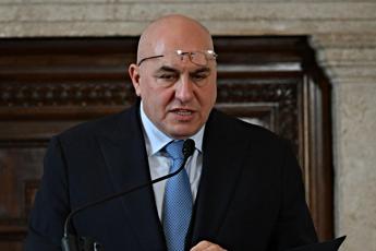 Giustizia, Crosetto: “In missione all’estero, al rientro pronto ad andare in Parlamento”