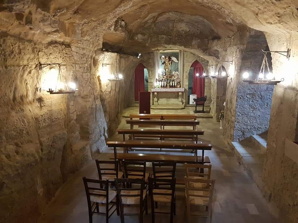 A Orsara nella dimora dei Re e nella Grotta di San Michele