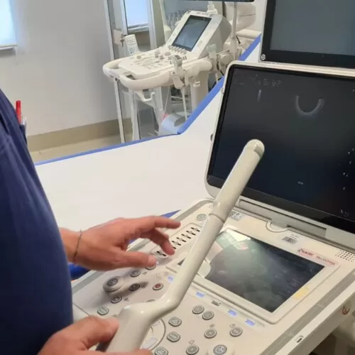Bari, Ospedale Di Venere, in Urologia una nuova tecnica laser per trattare patologie della prostata e del rene