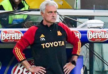 Mourinho esonerato dalla Roma, l’addio allo Special One con l’arrivo di Friedkin