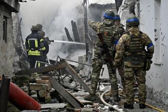 Ucraina, dai mortai ai droni: contro Kherson pioggia di bombe russe