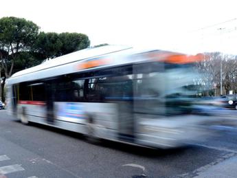 Bonus trasporti, nuovo click day oggi 1 dicembre 2023: requisiti, come funziona
