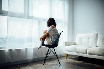 Hiv, Lazzaro (La Sapienza): “Infezione da Hiv si controlla, a rischio salute mentale”