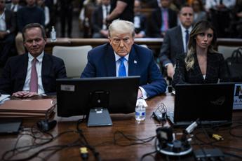 Trump e le accuse di complotto sulle elezioni 2020, niente immunità per il tycoon