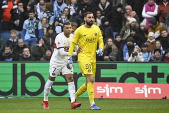 Donnarumma, fallo killer e espulsione dopo 10 minuti