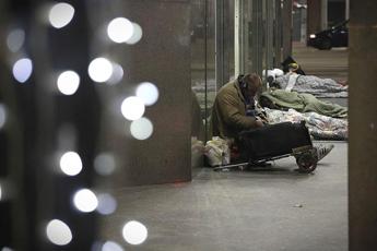 Freddo, a Roma oltre 3 mila persone vivono in strada: Caritas e S.Egidio al lavoro per offrire aiuto