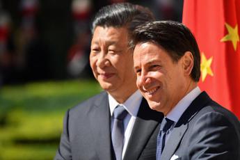 Italia-Cina, Roma lascia Via della Seta. Tajani: “Non è la nostra priorità”