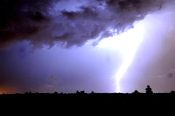 Maltempo, oggi allerta meteo rossa Emilia Romagna: le altre regioni coinvolte