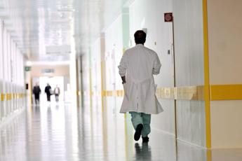 Manovra, salve pensioni medici e risorse Ponte Stretto: niente proroga Superbonus