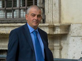 Mes, Fazzolari: “Italia non ha bisogno di modifiche per salvare banche altri Stati”