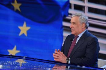 Tajani: “Su regionali troveremo sintesi. Io alle Europee? Vedremo”