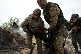 Ucraina, il mese nero della guerra: “Russia avanza”