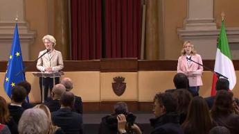 Alluvione Emilia Romagna, Meloni e Von der Leyen a Forlì: “Da Ue arrivate risposte”