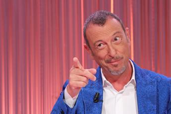 Sanremo 2024, i 30 brani in gara. Tanti superospiti e Amadeus invita anche Celentano