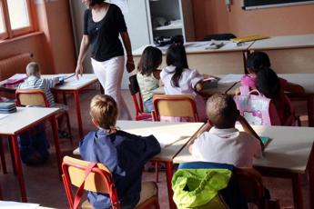 Scuola, al via da oggi 18 gennaio iscrizioni anno 2024/25: cosa c’è da sapere