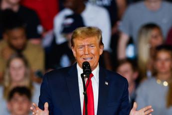 Navalny, Trump: “Morte improvvisa mi fa pensare a cosa succede in Usa”