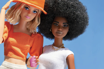 Nokia annuncia un flip phone firmato Barbie