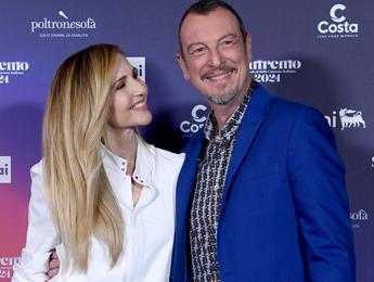 Sanremo 2024, Elena Cecchettin critica le ‘frasi sull’amore’. Amadeus: “A me sono piaciute”