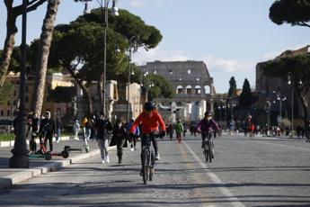 Domenica ecologica a Roma, blocco delle auto: orari e mappa zone