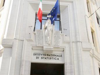 Pil e deficit 2023 oltre previsioni, Giorgetti attacca superbonus