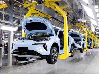 BYD: il governo di Pechino investe oltre 3 miliardi di euro