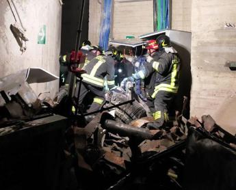 Esplosione alla diga di Suviana: 3 morti e 4 dispersi. “Scoppiata una turbina”