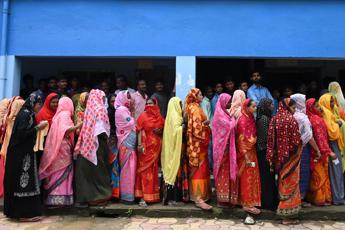 India, da oggi al voto con il debutto dell’intelligenza artificiale