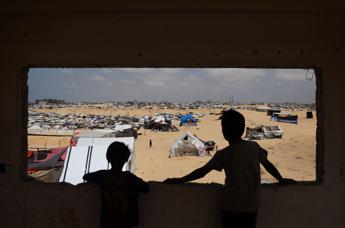Israele, Hamas: “Proposta accordo ancora in fase di studio”. Delegazione al Cairo