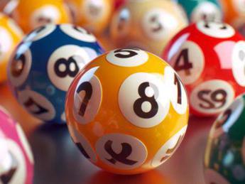 Superenalotto, centrato ‘5+’ da quasi 600mila euro: la combinazione vincente