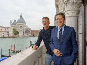‘Intelligens’ è il titolo della Biennale Architettura 2025