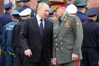 Russia, Putin e il rimpasto: Shoigu non è più ministro della Difesa