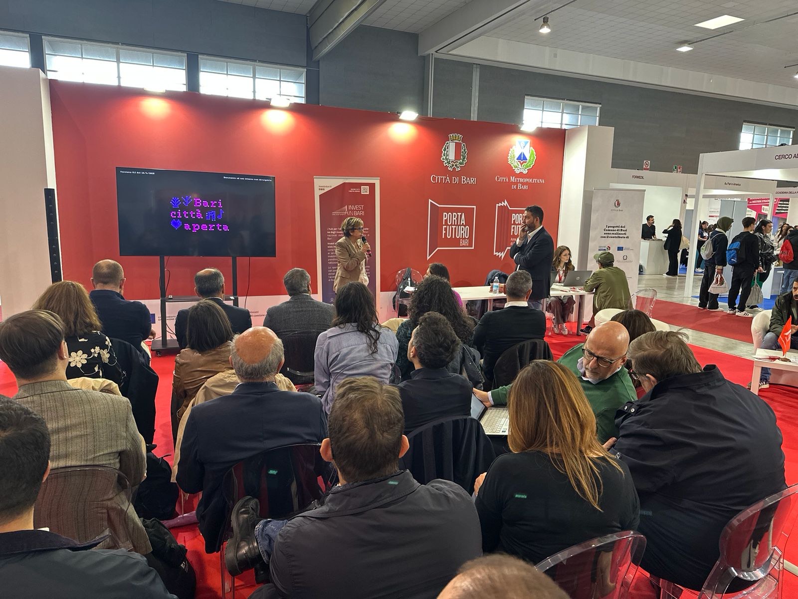 “BARI CITTÀ APERTA”, PRESENTAZIONE DEL LABORATORIO DI RICERCA, INNOVAZIONE E CO PROGETTAZIONE DEL COMUNE DI BARI