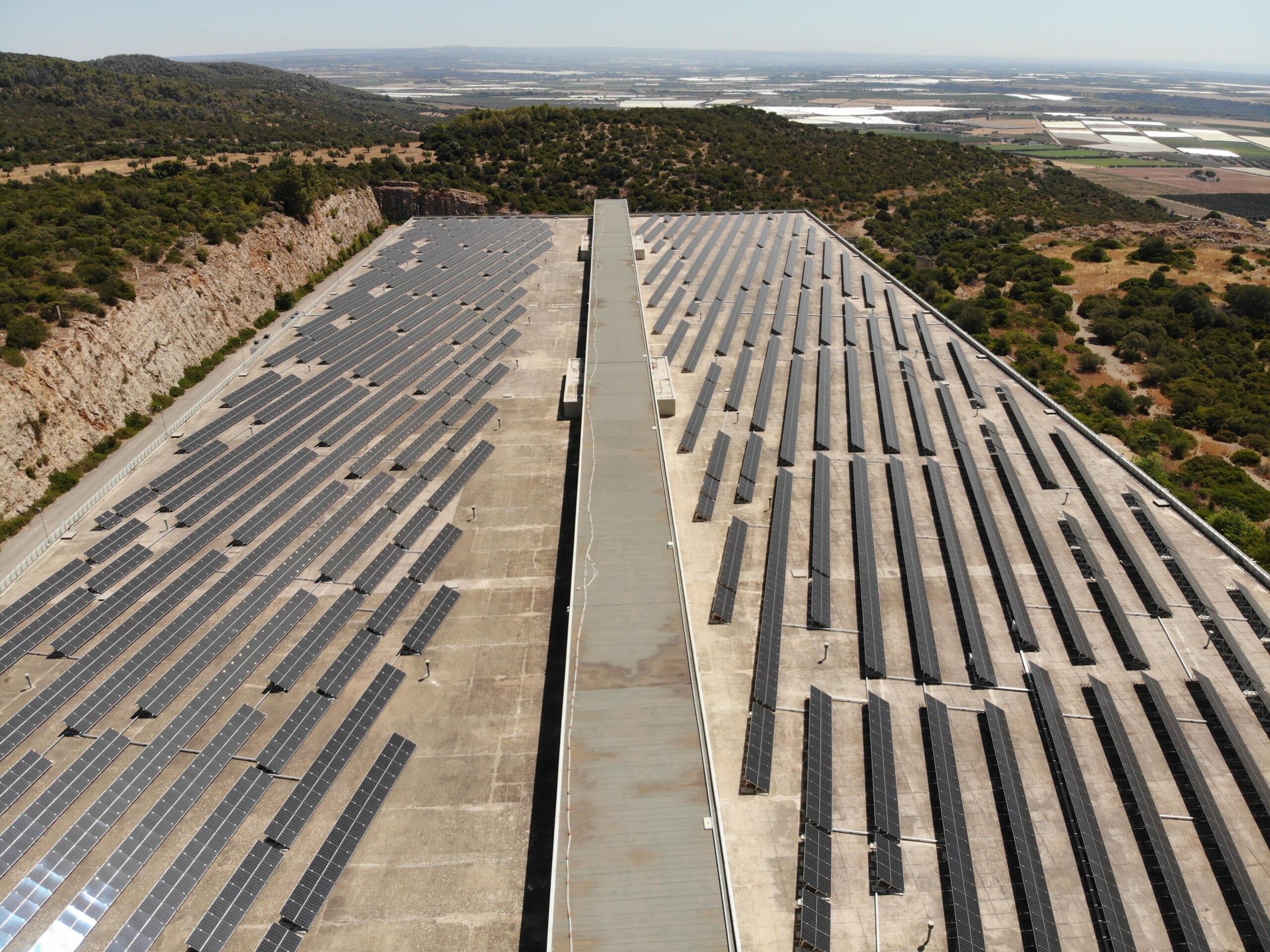 Laterza, rinnovato e ampliato il fotovoltaico di AQP: il sole solleva l’acqua (e migliora l’aria)