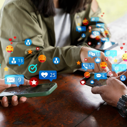 Strumenti di monitoraggio del telefono: come trasformare i rischi dei social media in un’esperienza online più sicura