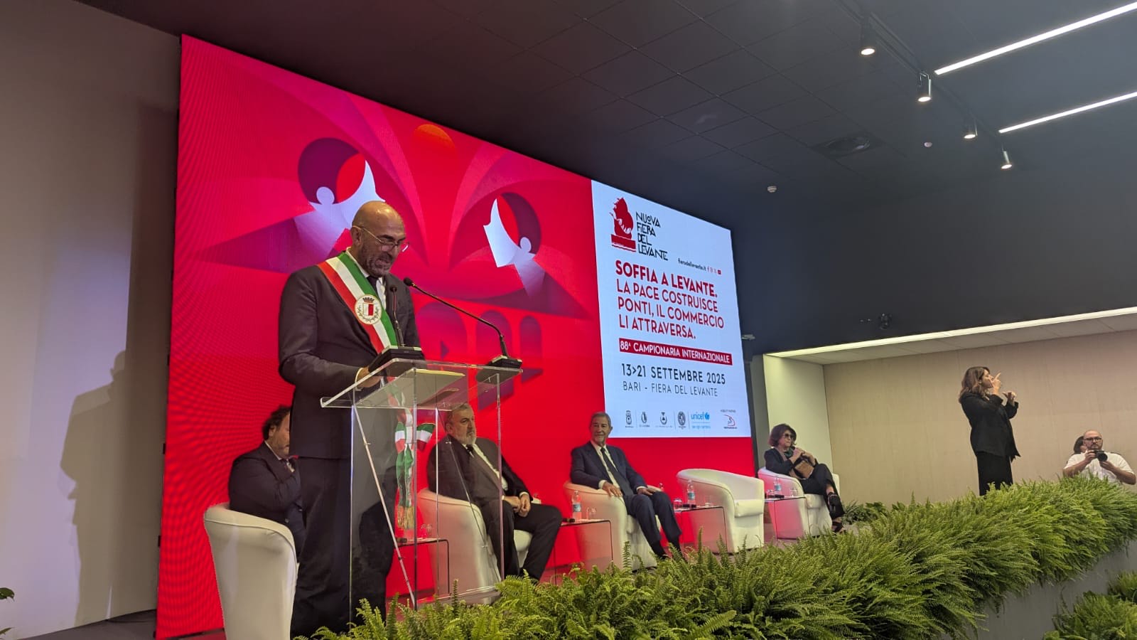 CERIMONIA INAUGURALE 88^ FIERA DEL LEVANTE IL DISCORSO DEL SINDACO DI BARI VITO LECCESE