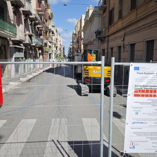 BARI, RIQUALIFICAZIONE DI VIA MANZONI CONSEGNATO IL CANTIERE CON LA CHIUSURA AL TRAFFICO DEL TRATTO TRA CORSO ITALIA E VIA CRISANZIO
