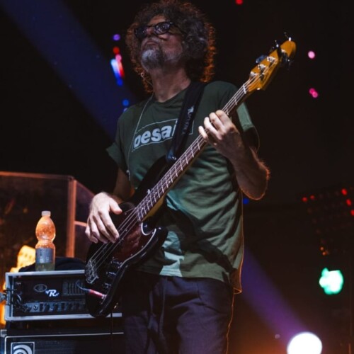 Conosciamo gli Oesais: il super bassista Paolo Romano