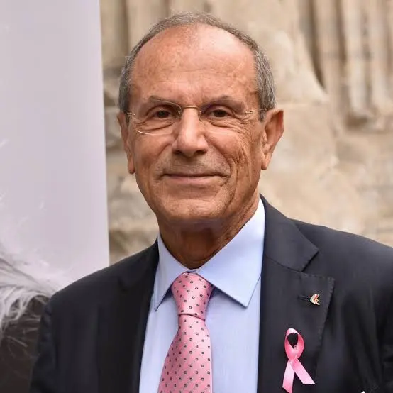 Il 23 ottobre al Museo Civico di Gravina la presentazione del libro del prof. Francesco Schittulli “Una vita per vincere il cancro”
