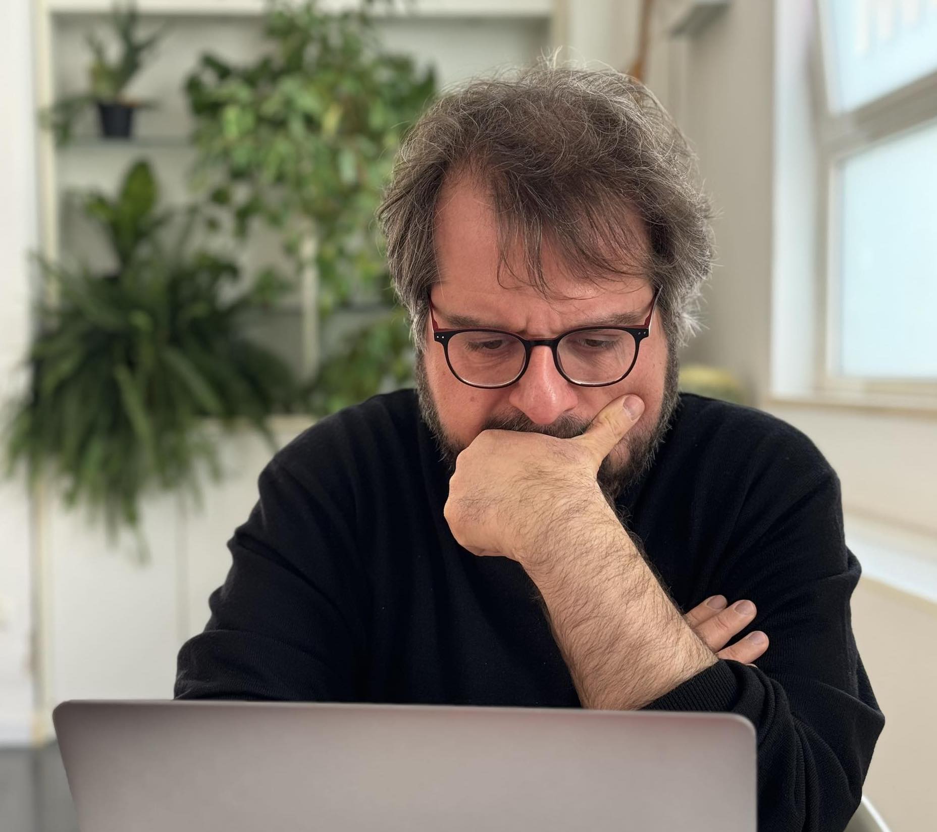 IL 2 DICEMBRE ALLA LIBRERIA LIBERRIMA DI LECCE PROSEGUE IL TOUR DI PRESENTAZIONE DI LECCE ADAGIO – DAL BAROCCO AL MARE DEL GIORNALISTA E OPERATORE CULTURALE SALENTINO PIERPAOLO LALA