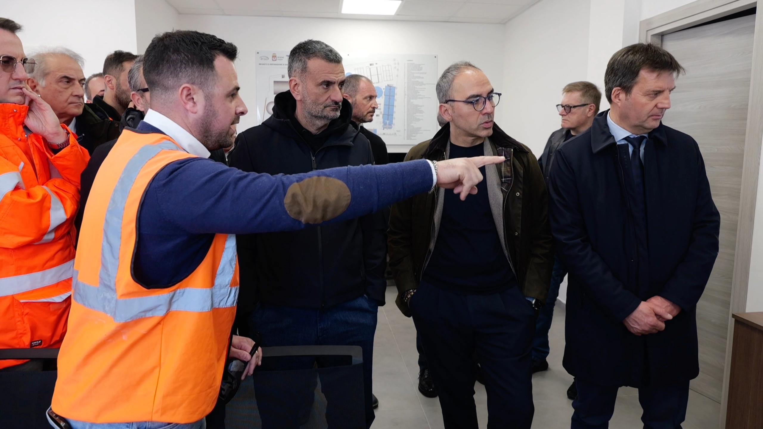 Decaro in visita agli impianti idrici di San Severo e Finocchito: "Stiamo superando la crisi. Presto attivi in Puglia 42 impianti di riuso di acque reflue. Pronta la vasca per l'acqua del Liscione dal Molise"